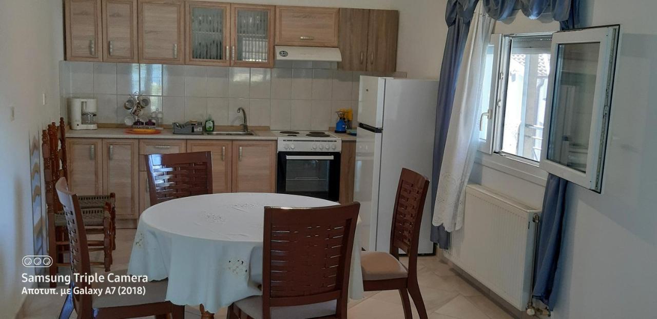 Achille'S Apartment Платарія Екстер'єр фото